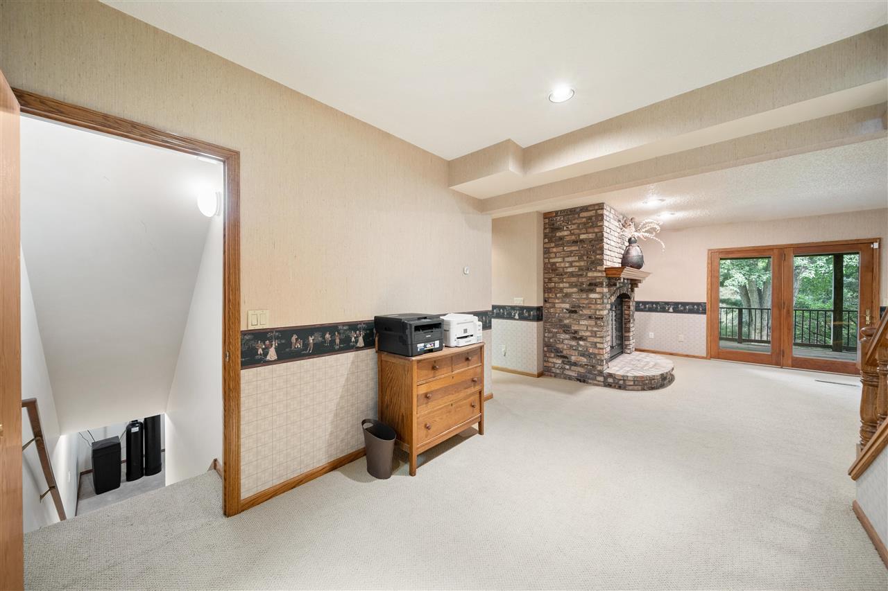20 NE Eastview Place Iowa City IA 52240