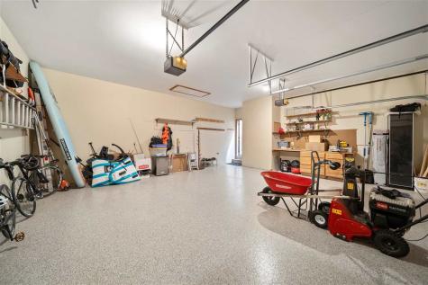 20 NE Eastview Place Iowa City IA 52240