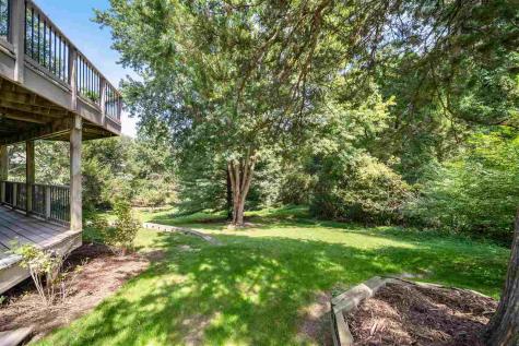20 NE Eastview Place Iowa City IA 52240