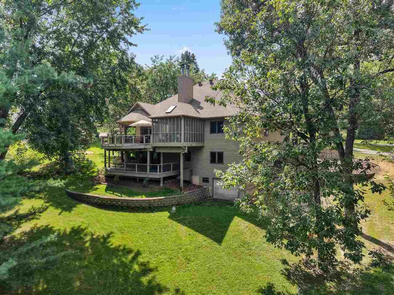 20 NE Eastview Place Iowa City IA 52240