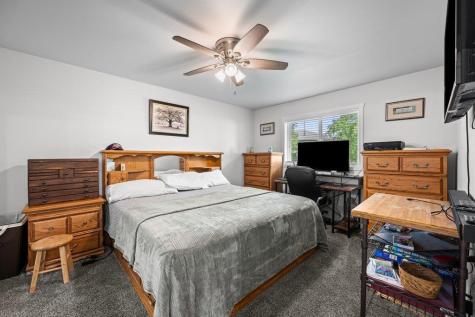216 Parkview Drive Tipton IA 52772