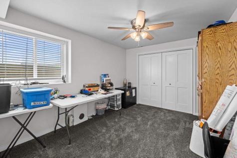 216 Parkview Drive Tipton IA 52772