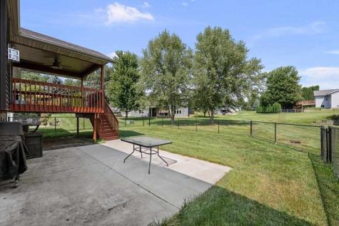 216 Parkview Drive Tipton IA 52772