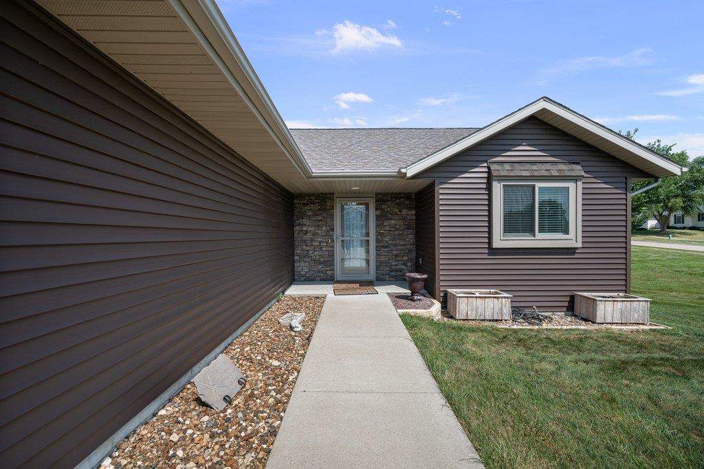 216 Parkview Drive Tipton IA 52772