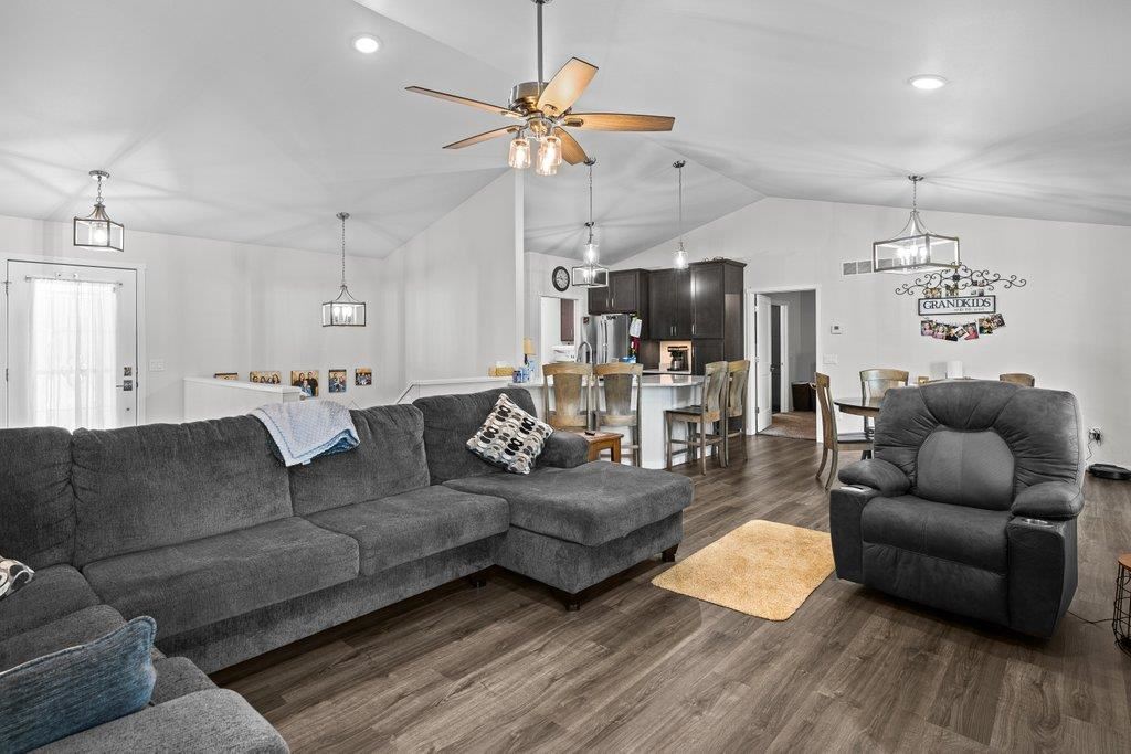 216 Parkview Drive Tipton IA 52772