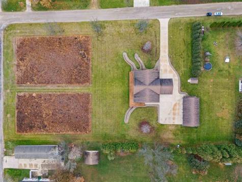 101 E 13th Street IA 50674