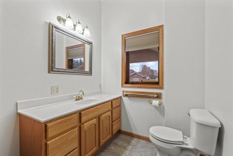 101 E 13th Street IA 50674