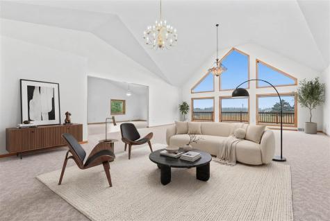 101 E 13th Street IA 50674