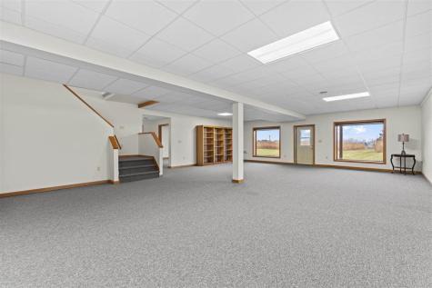 101 E 13th Street IA 50674