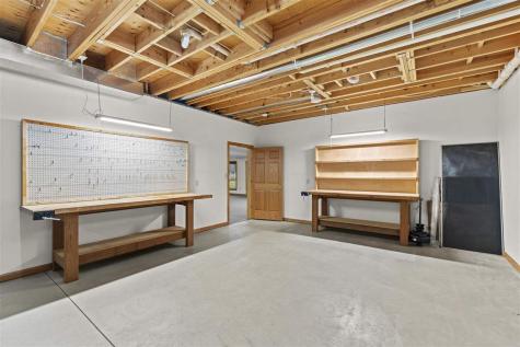 101 E 13th Street IA 50674