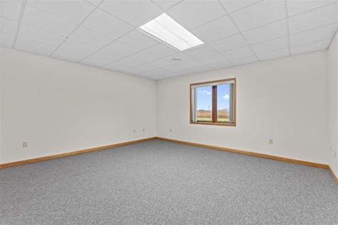 101 E 13th Street IA 50674