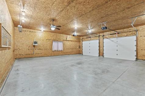 101 E 13th Street IA 50674