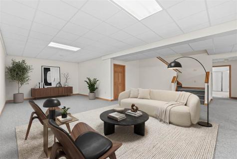 101 E 13th Street IA 50674