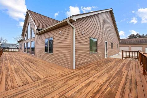 101 E 13th Street IA 50674