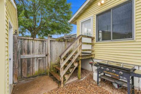 210 Water Street Urbana IA 52213