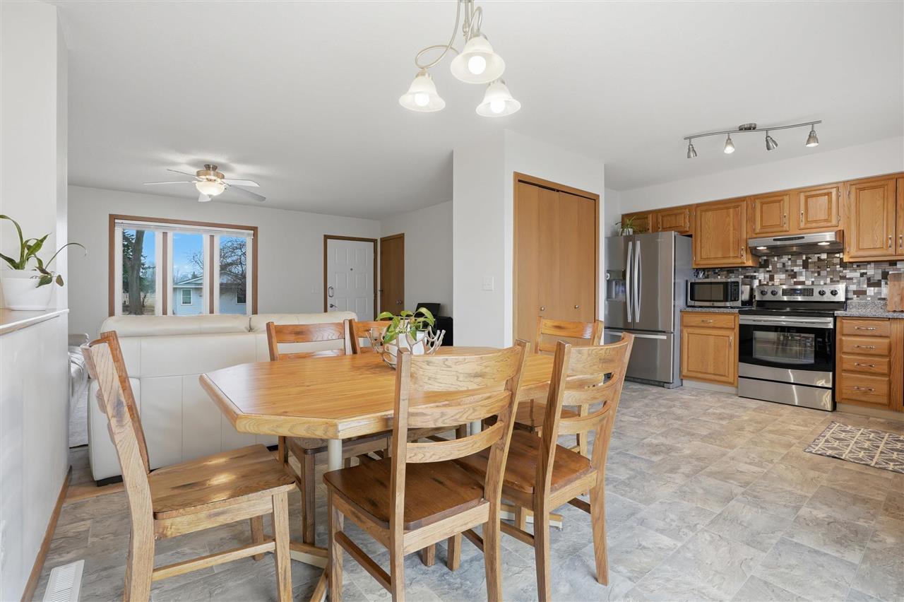 890 Prairie Ridge Road North Liberty IA 52317