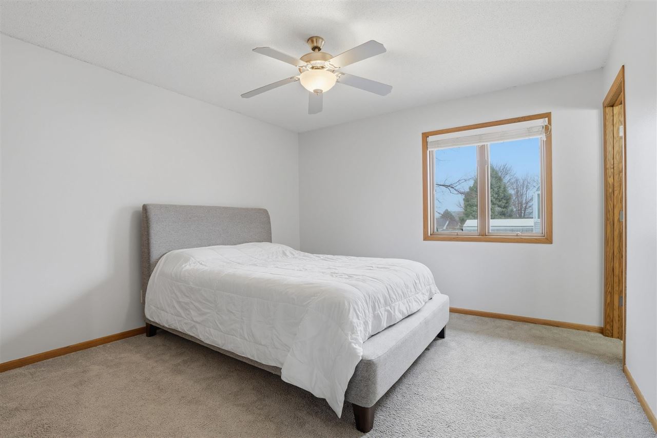 890 Prairie Ridge Road North Liberty IA 52317