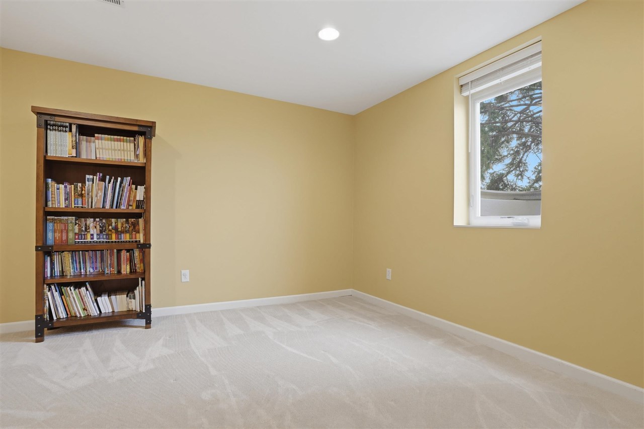 890 Prairie Ridge Road North Liberty IA 52317