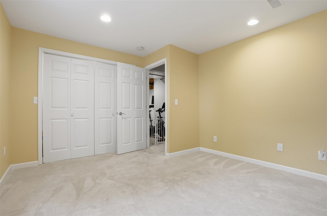 890 Prairie Ridge Road North Liberty IA 52317