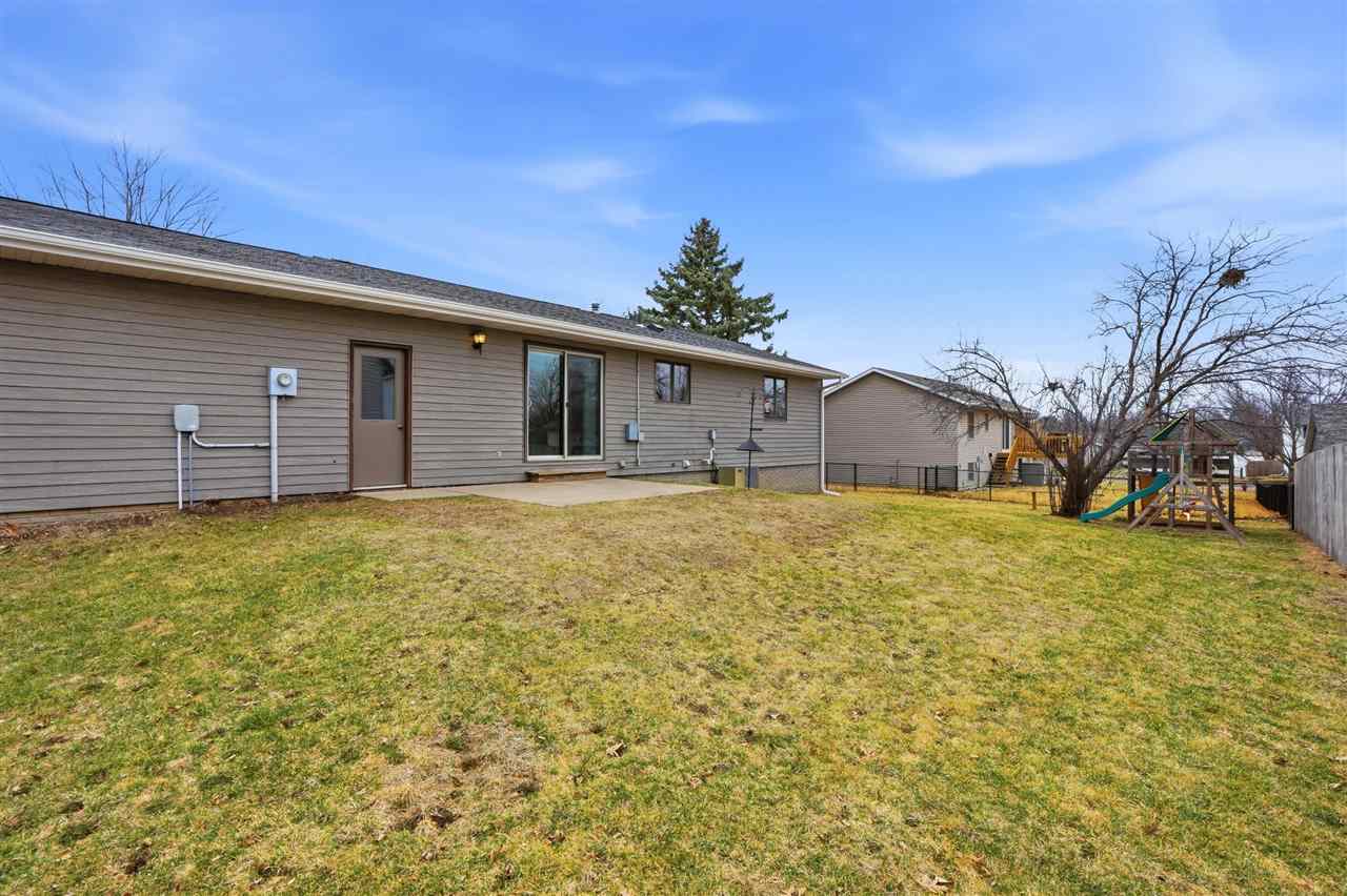 890 Prairie Ridge Road North Liberty IA 52317