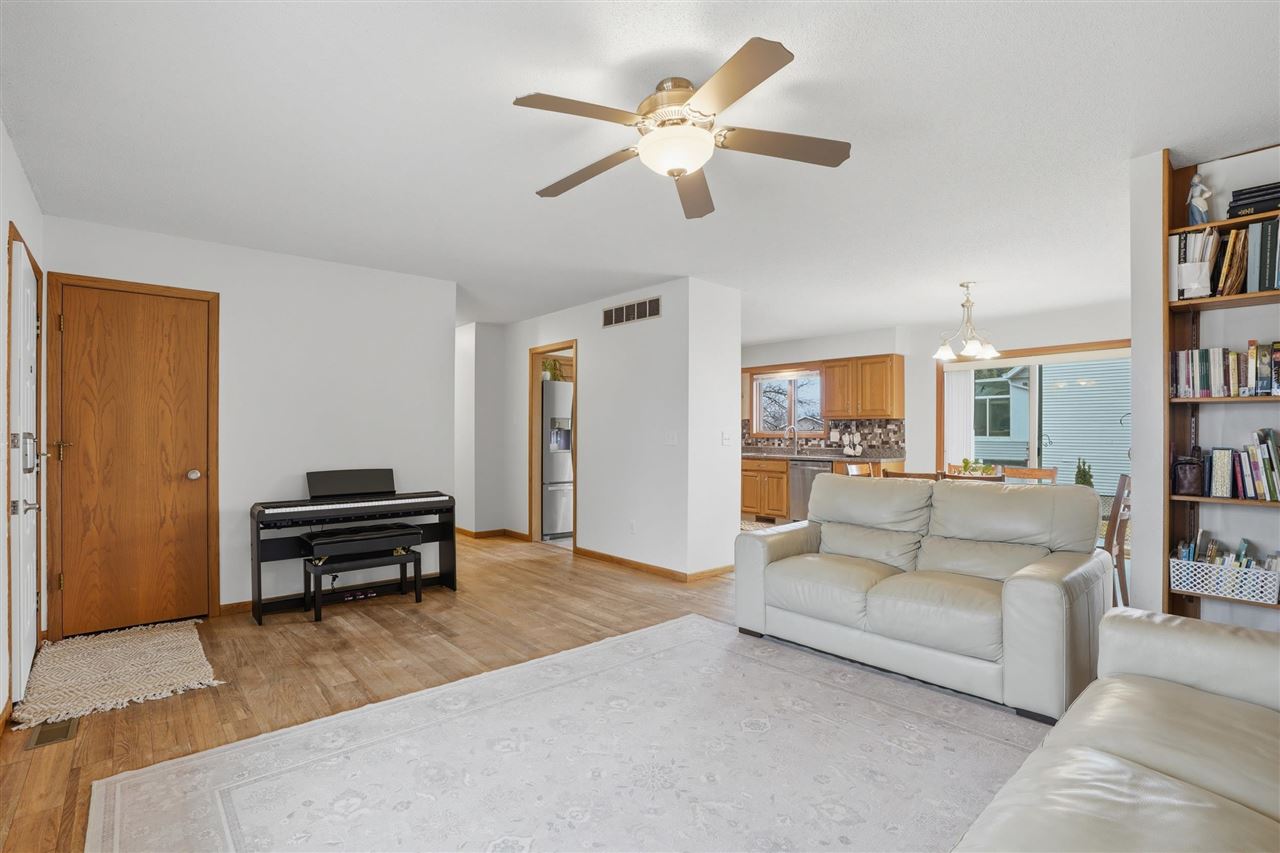 890 Prairie Ridge Road North Liberty IA 52317