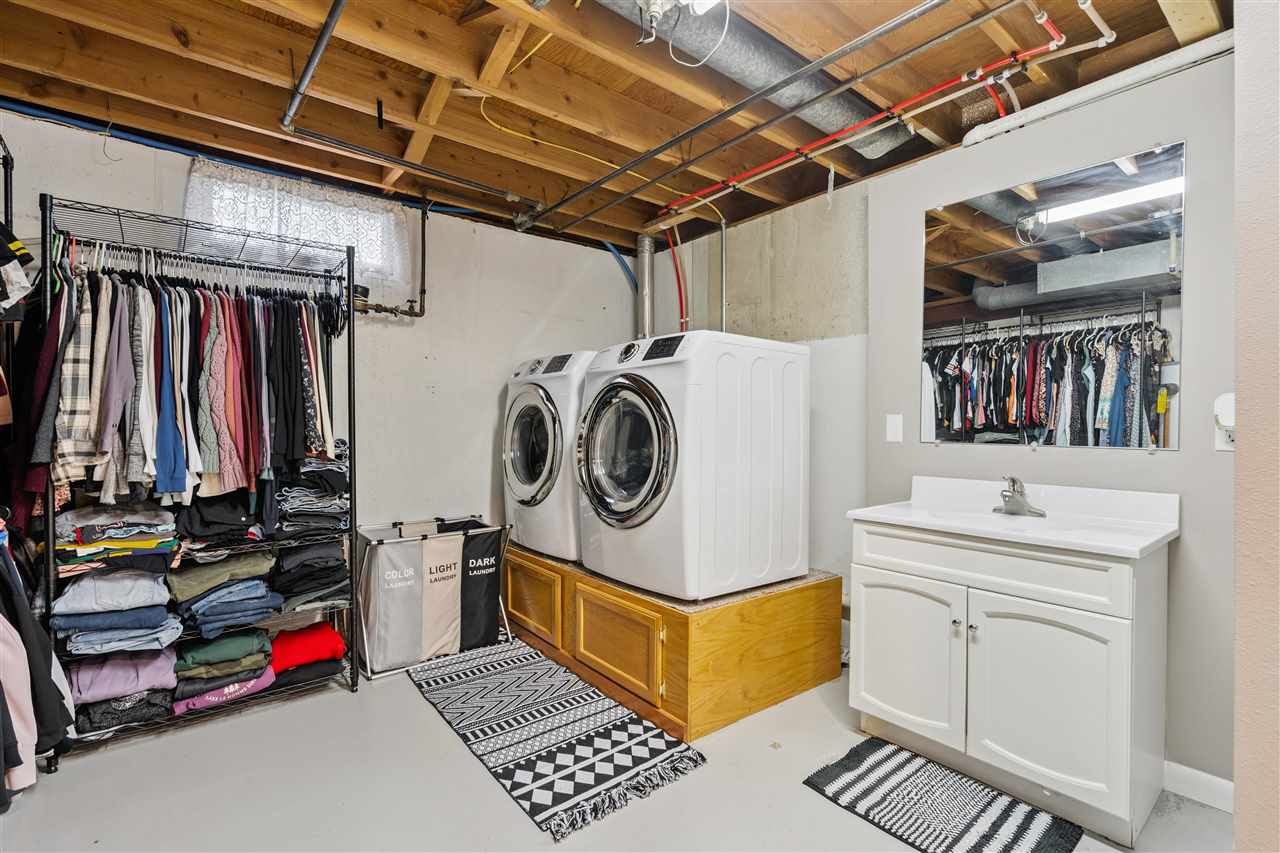 50 27th Avenue Drive SW Cedar Rapids IA 52404