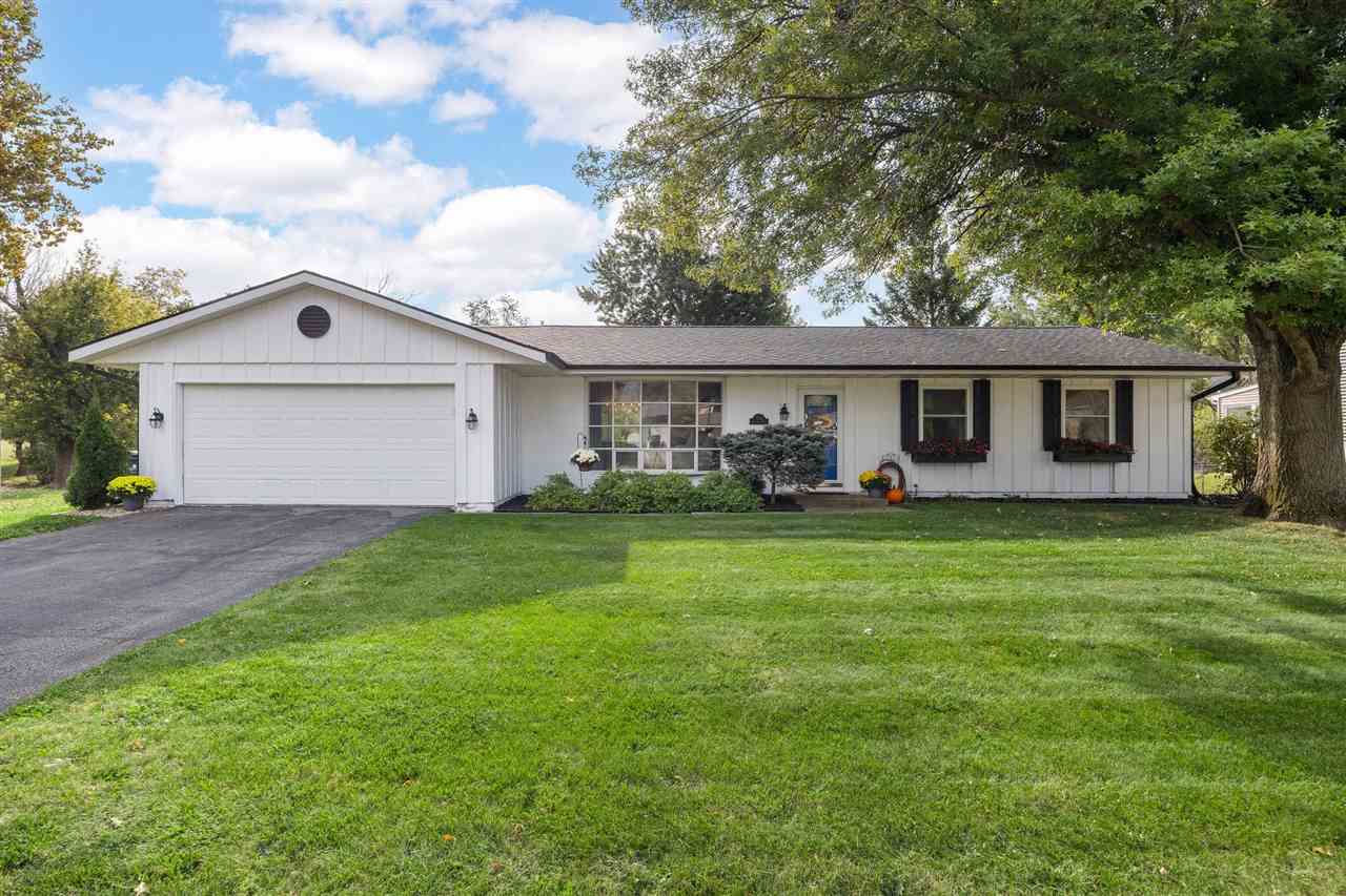 7104 Brentwood Drive NE Cedar Rapids IA 52402