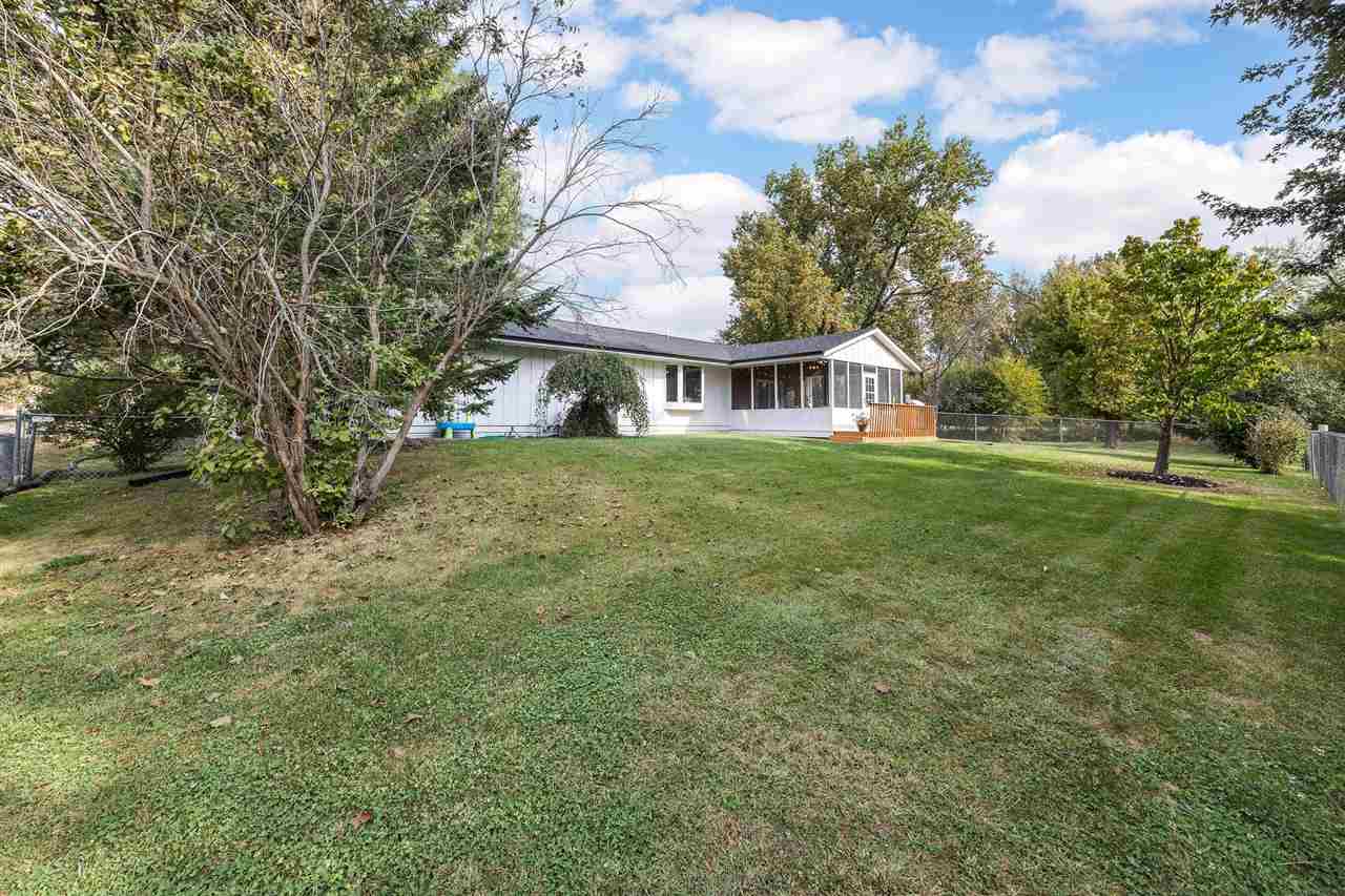 7104 Brentwood Drive NE Cedar Rapids IA 52402