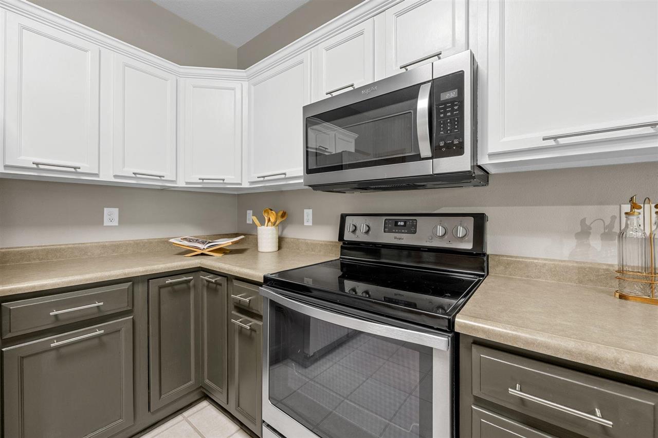 95 Vandello Drive North Liberty IA 52317