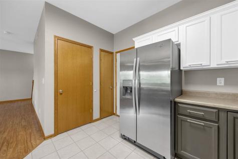 95 Vandello Drive North Liberty IA 52317