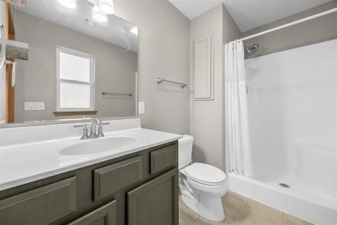 95 Vandello Drive North Liberty IA 52317