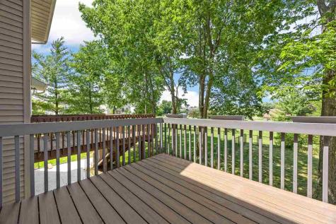 95 Vandello Drive North Liberty IA 52317