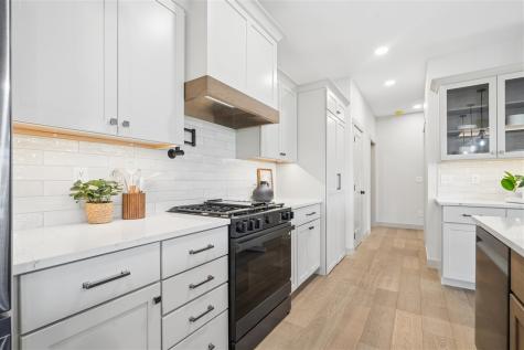 4177 Buckingham Lane Iowa City IA 52245