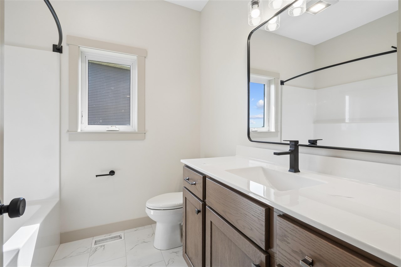 4177 Buckingham Lane Iowa City IA 52245