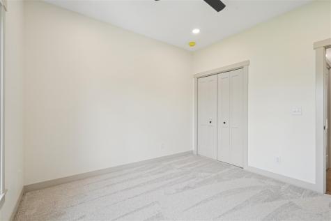 4177 Buckingham Lane Iowa City IA 52245