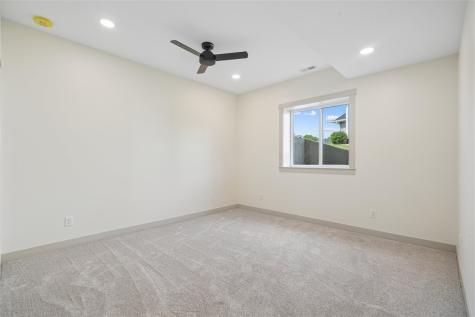 4177 Buckingham Lane Iowa City IA 52245