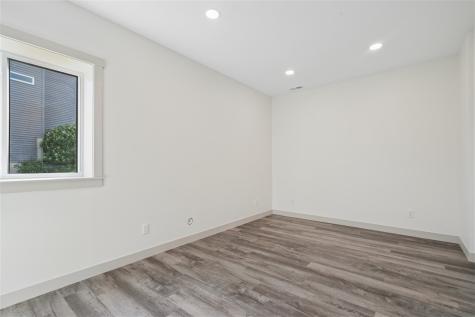 4177 Buckingham Lane Iowa City IA 52245
