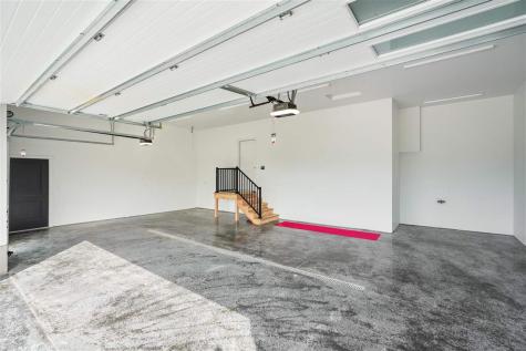 4177 Buckingham Lane Iowa City IA 52245