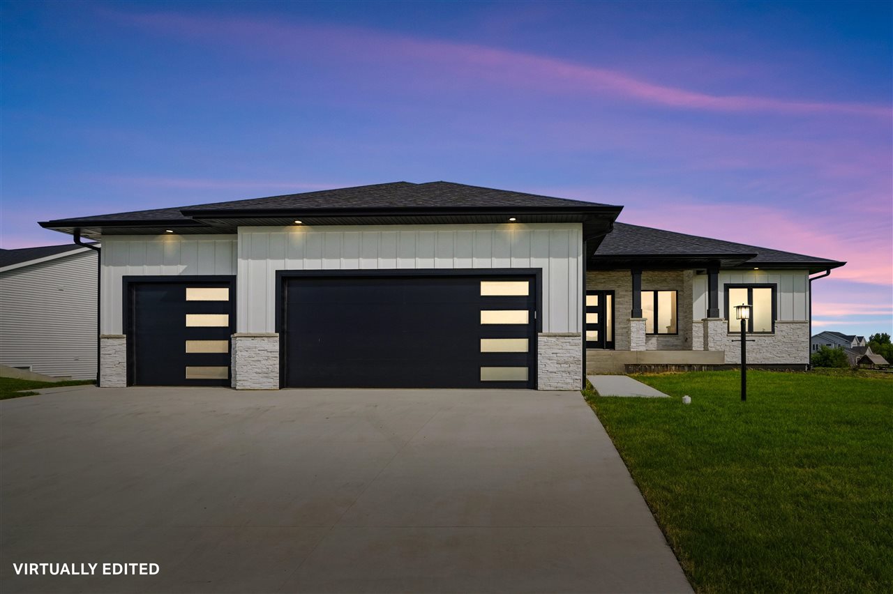 4177 Buckingham Lane Iowa City IA 52245