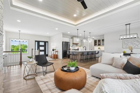 4177 Buckingham Lane Iowa City IA 52245