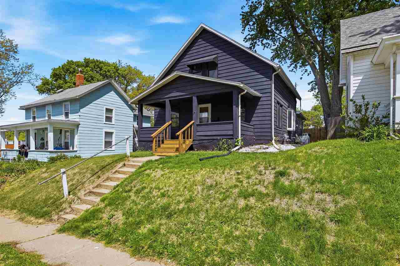 812 Church Street Iowa City IA 52245