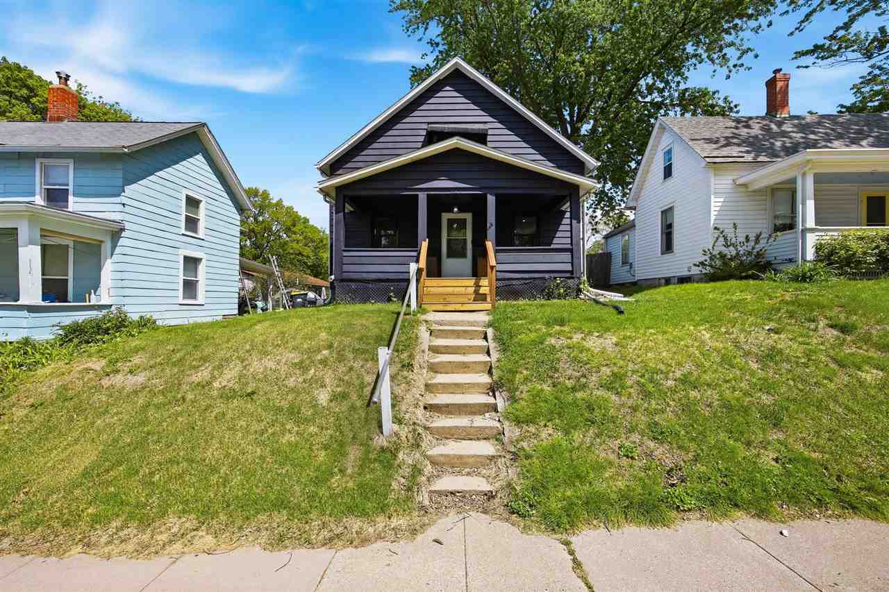 812 Church Street Iowa City IA 52245