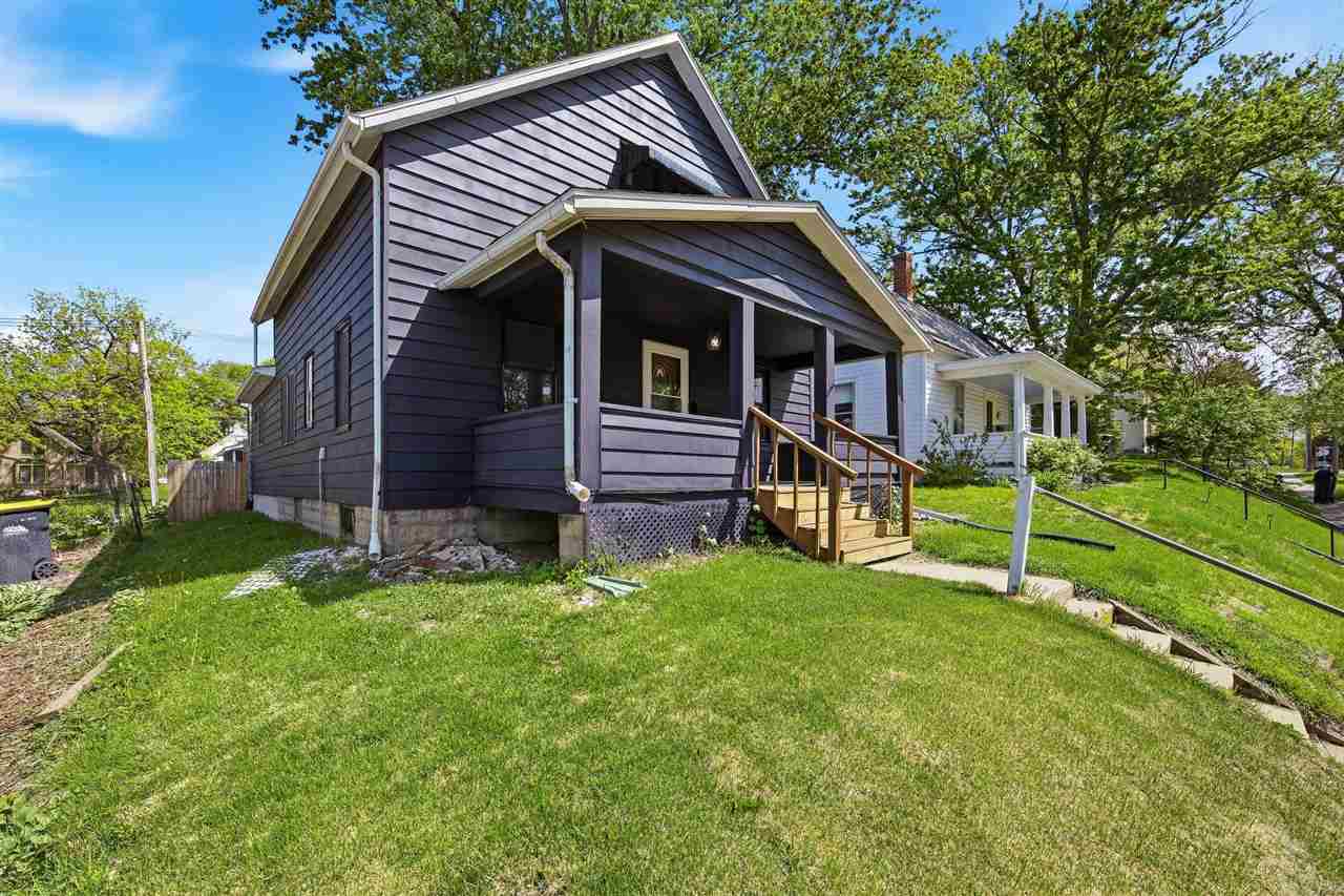 812 Church Street Iowa City IA 52245