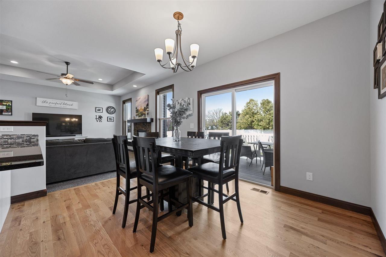 465 Oak Park Circle Marion IA 52302