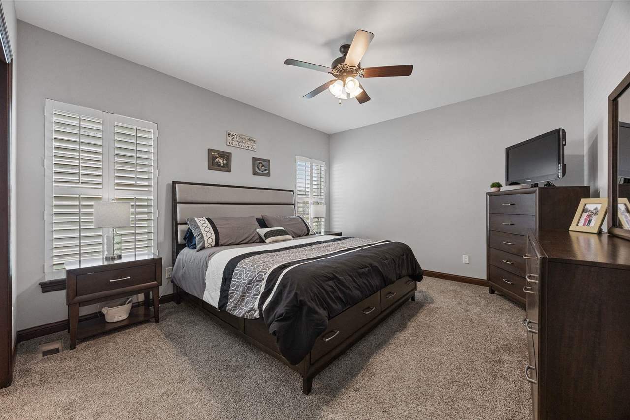 465 Oak Park Circle Marion IA 52302
