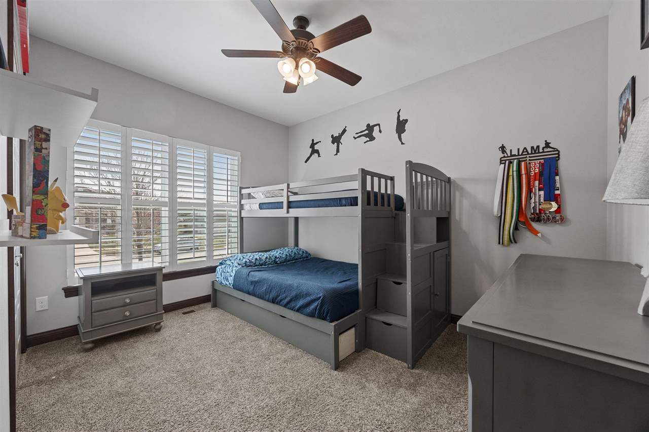465 Oak Park Circle Marion IA 52302