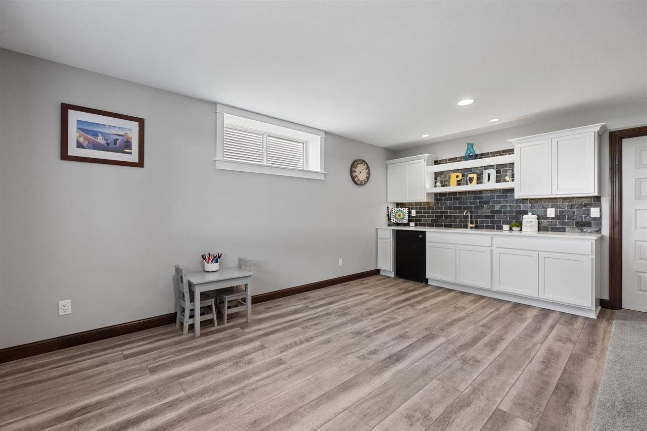 465 Oak Park Circle Marion IA 52302