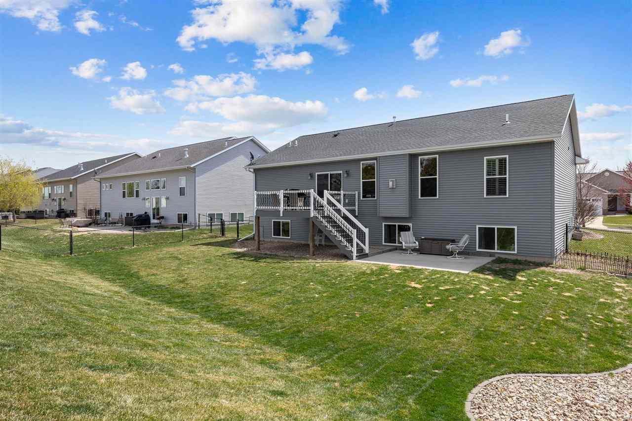 465 Oak Park Circle Marion IA 52302