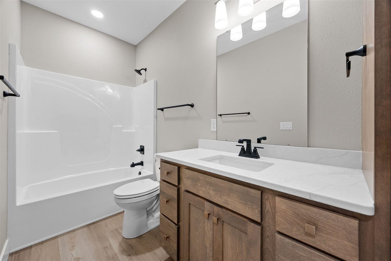 3418 Sokol Cedar Rapids IA 52404