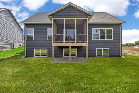 3418 Sokol Cedar Rapids IA 52404